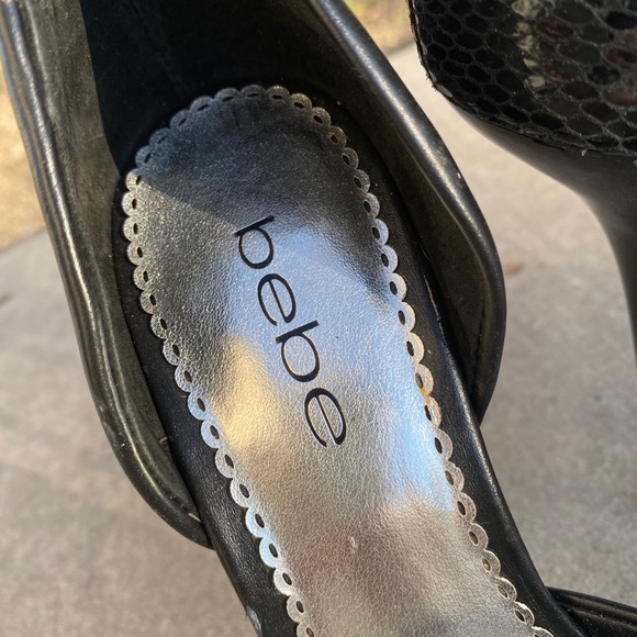Bebe heels - Picture 2 of 2